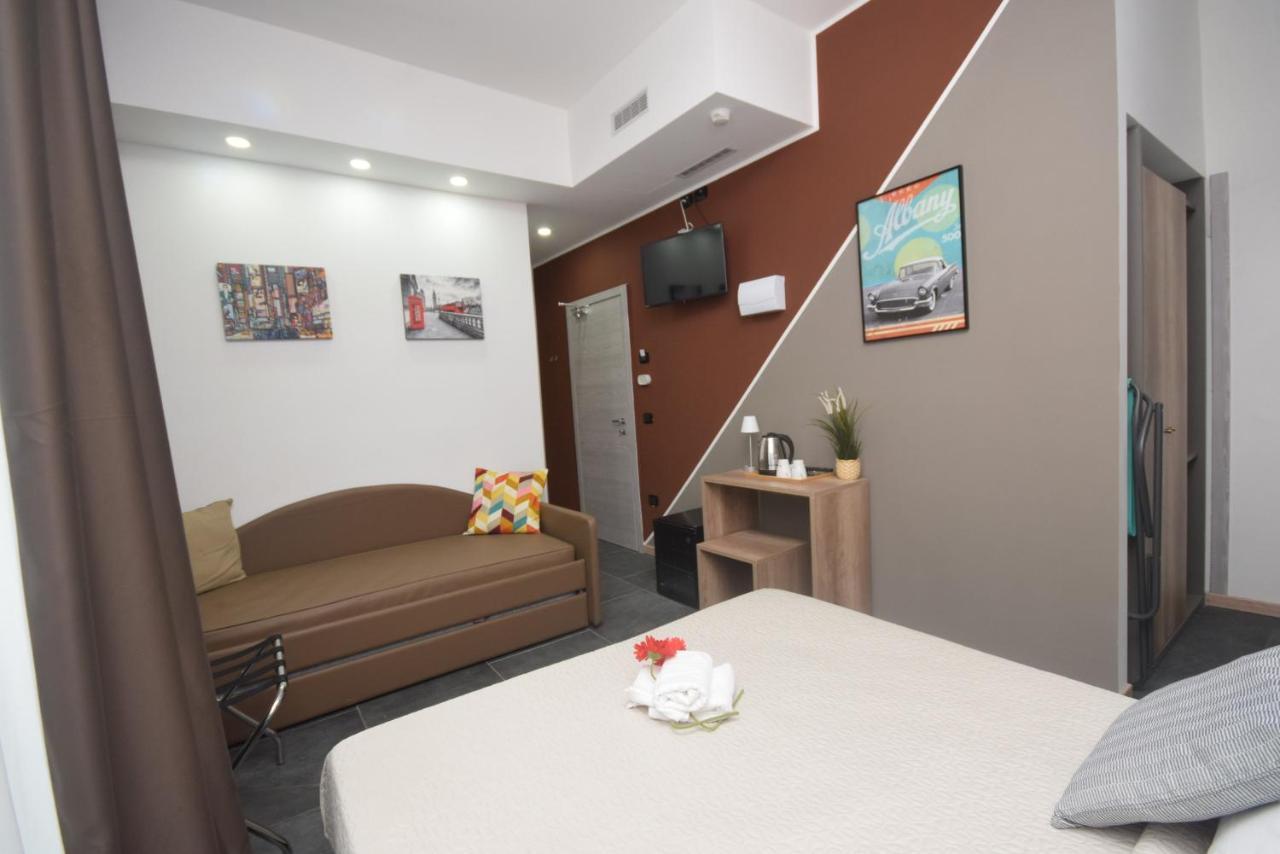 Hotel Crisvan Rimini Eksteriør billede